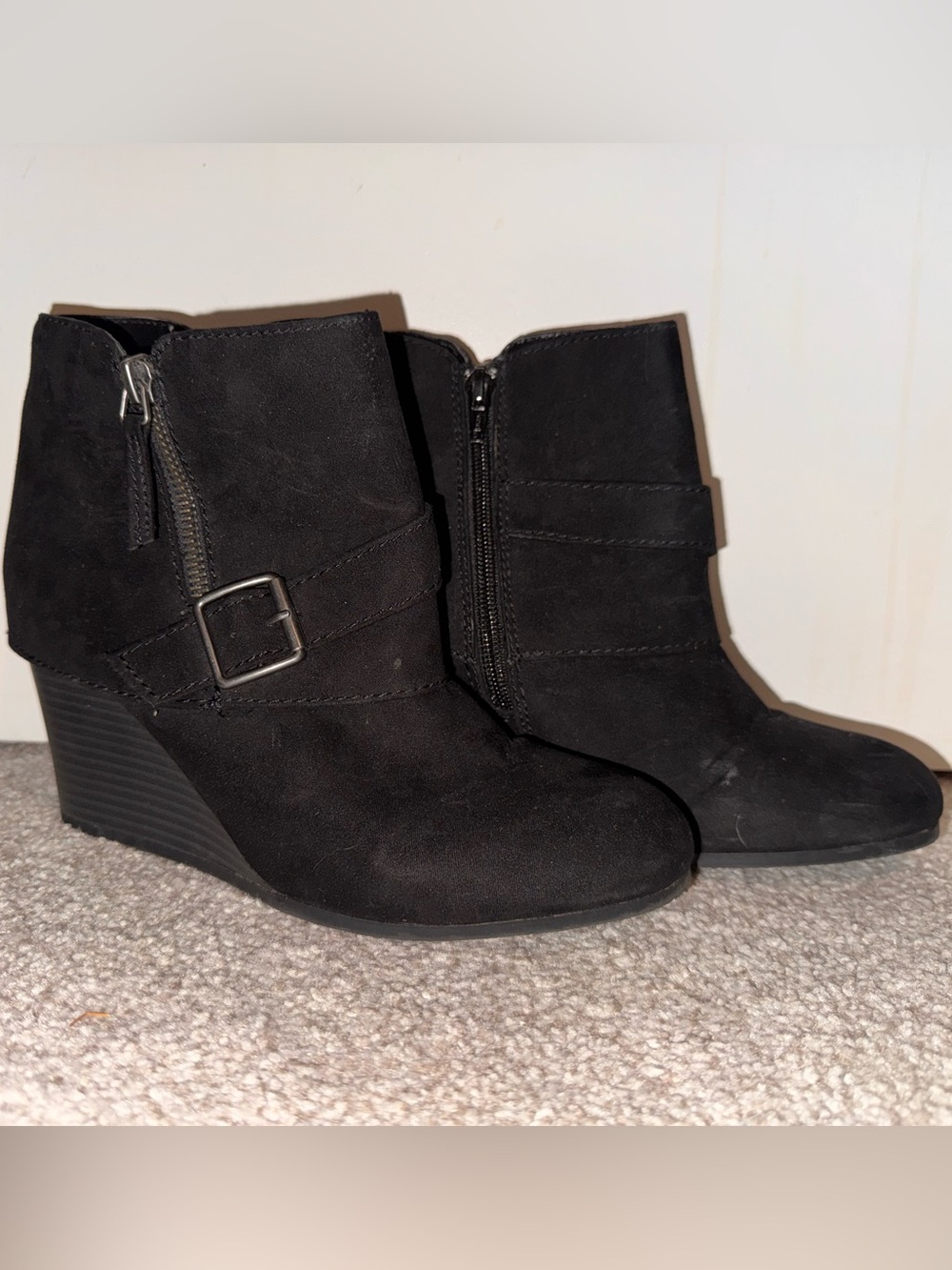 Arizona Jean Co. AZ Lady Wedge Ankle Booties - Size 8 1/2M